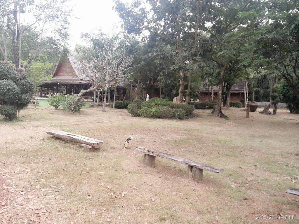 Faa Ruan Tai Resort Sukhothai Exterior photo